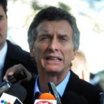 4068301-macri_sin_bigote_390-302×220