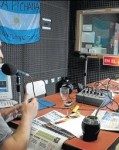 4102218-radio_barracas_89.3-119×160