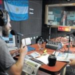4102218-radio_barracas_89.3-302×220