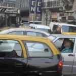 4219901-transporte_autos_ciudad_390-390×220