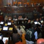 4296636-macri_legislaturacua-302×220